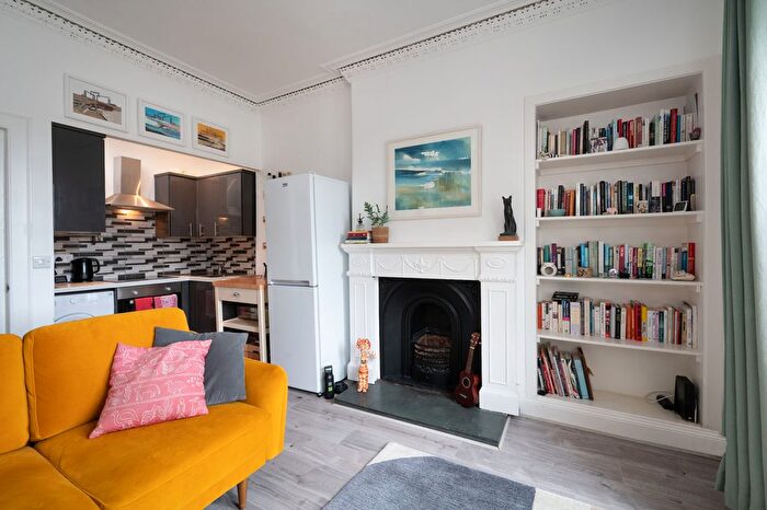 1 Bedroom Flat To Rent In Portobello High Street, Edinburgh, EH15