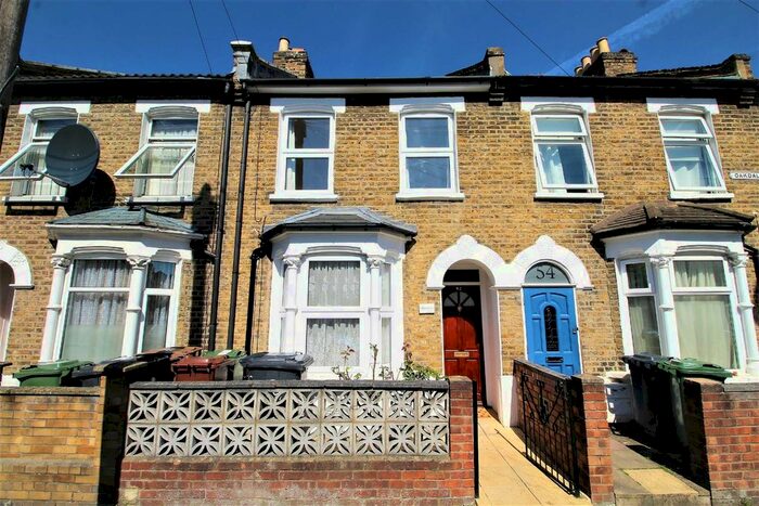2 Bedroom Terraced House To Rent In Oakdale Road, London, E11