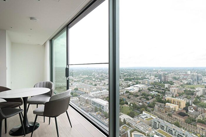 2 Bedroom Apartment To Rent In Bollinder Place, London, EC1V