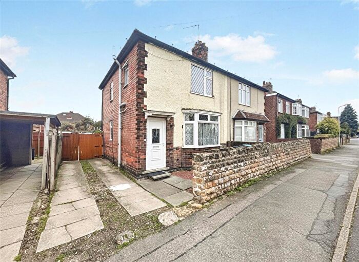 3 Bedroom Semi-Detached House For Sale In Holmfield Avenue, Loughborough, Leicestershire, LE11