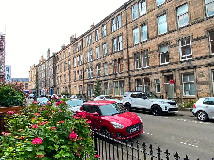 2 Bedroom Flat To Rent In Valleyfield Street, Tollcross, Edinburgh, EH3