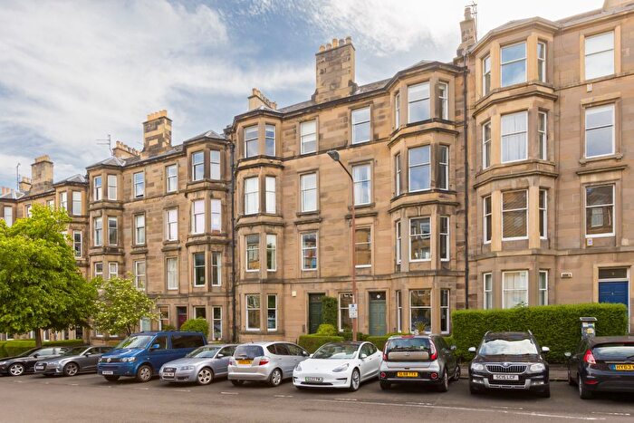 2 Bedroom Flat For Sale In / Wellington Street, Hillside, Edinburgh, EH7