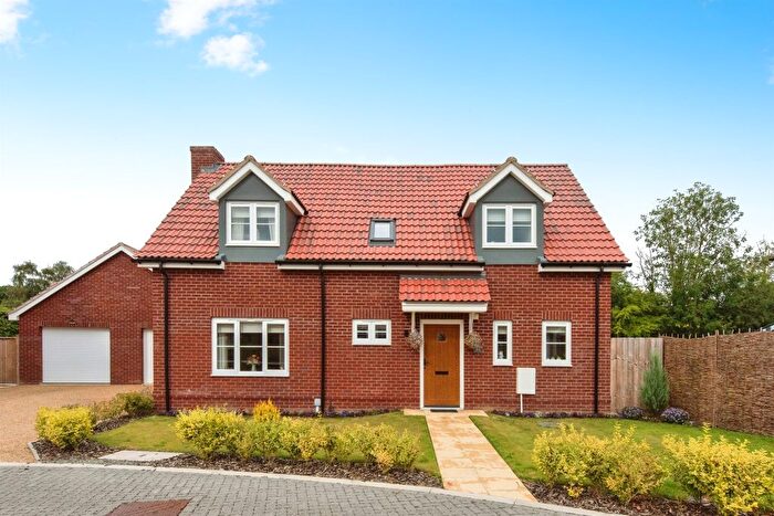 3 Bedroom Detached House For Sale In Platinum Drive, Badwell Ash, Bury St. Edmunds, IP31