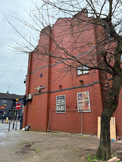 2 Bedroom Flat To Rent In Church Street, Ripley, DE5