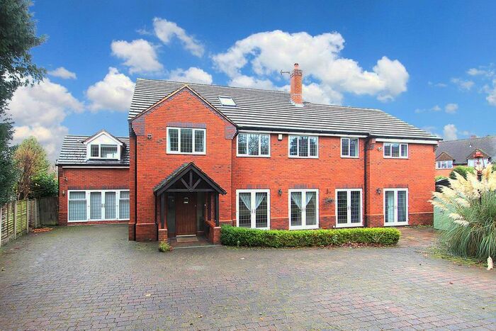 6 Bedroom Detached House To Rent In Wood Road, Tettenhall Wood, Wolverhampton, WV6