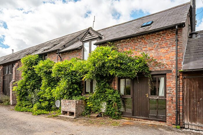3 Bedroom Barn Conversion For Sale In Shitterton, Wareham, BH20