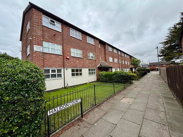 2 Bedroom Flat For Sale In Halidon Court, Bootle, L20