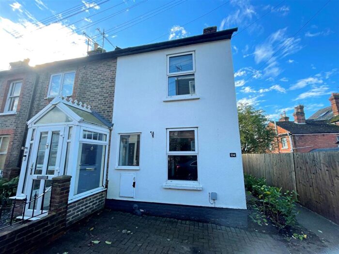 2 Bedroom End Of Terrace House To Rent In Bow Terrace, Wateringbury, Maidstone, ME18