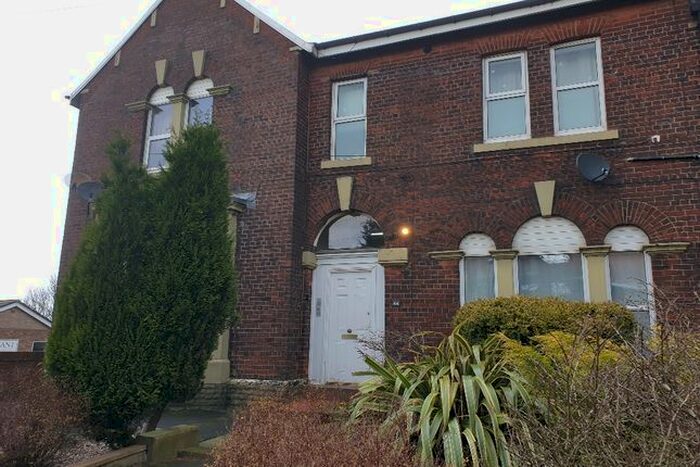 1 Bedroom Flat To Rent In Belmont Street, Oldham, OL1