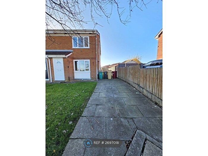 2 Bedroom Semi Detached House To Rent In Wasdale Avenue, Bolton, BL2