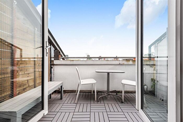 1 Bedroom Property To Rent In Fairfield Road, Bow Quarter, E3