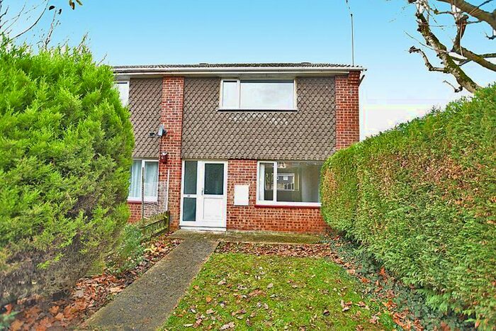 2 Bedroom Property To Rent In Reculver Walk, Maidstone ME15