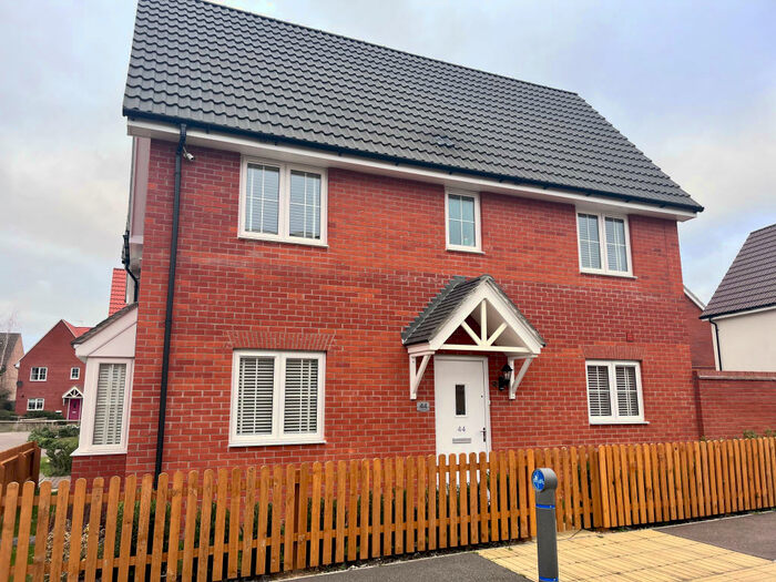 3 Bedroom House To Rent In Buckthorn Way, Red Lodge, IP28