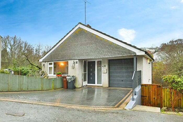 5 Bedroom Detached House For Sale In Fairway, Saltash, PL12