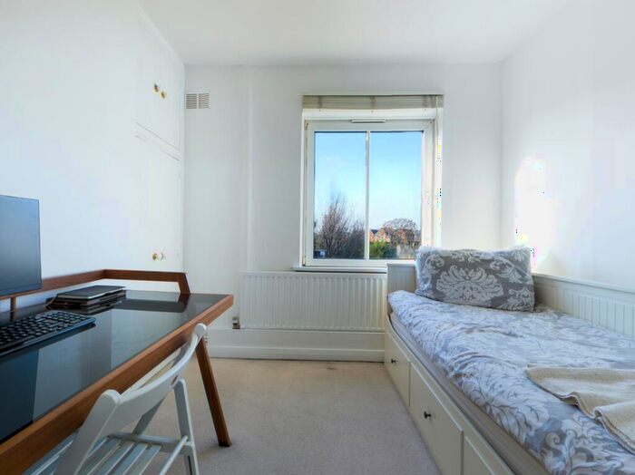 2 Bedroom Flat For Sale In Cherry Garden House, Cherry Garden Street, SE16