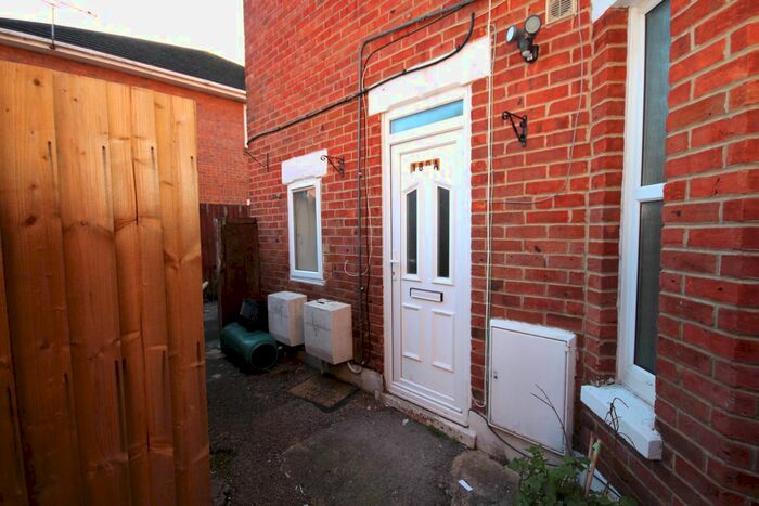1 Bedroom Flat To Rent In Alma Road, Bournemouth, BH9