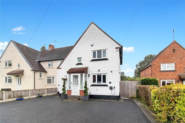 3 Bedroom Semi-Detached House For Sale In Smedley Crooke Place, Hopwood, Alvechurch, Birmingham, B48