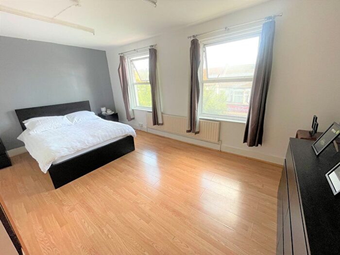 1 Bedroom Flat To Rent In High Street North, London, E6