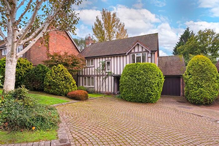 3 Bedroom Detached House For Sale In The Lawns, Windmill Hill, Brenchley, Tonbridge, TN12
