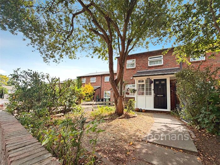3 Bedroom Terraced House For Sale In Old Pond Close, Camberley, Surrey, GU15