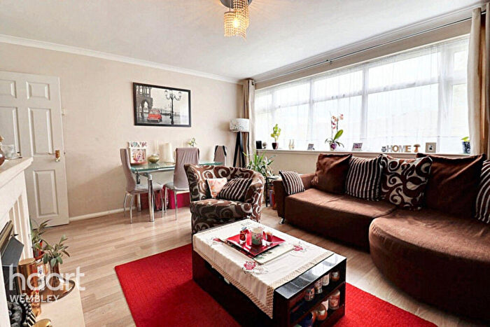 1 Bedroom Maisonette To Rent In Reets Farm Close, London, NW9