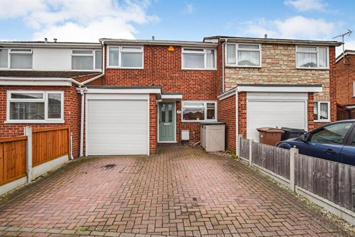 3 Bedroom Terraced House For Sale In Manor Road, South Woodham Ferrers, Chelmsford, CM3
