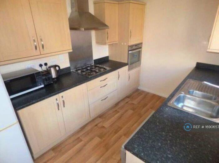 3 Bedroom End Of Terrace House To Rent In Ireland Avenue, Beeston, Nottingham, NG9