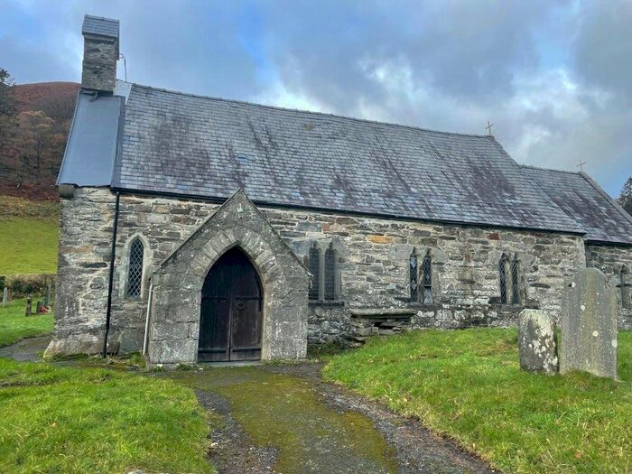 Detached House For Sale In Llanymawddwy, Machynlleth, Gwynedd, SY20