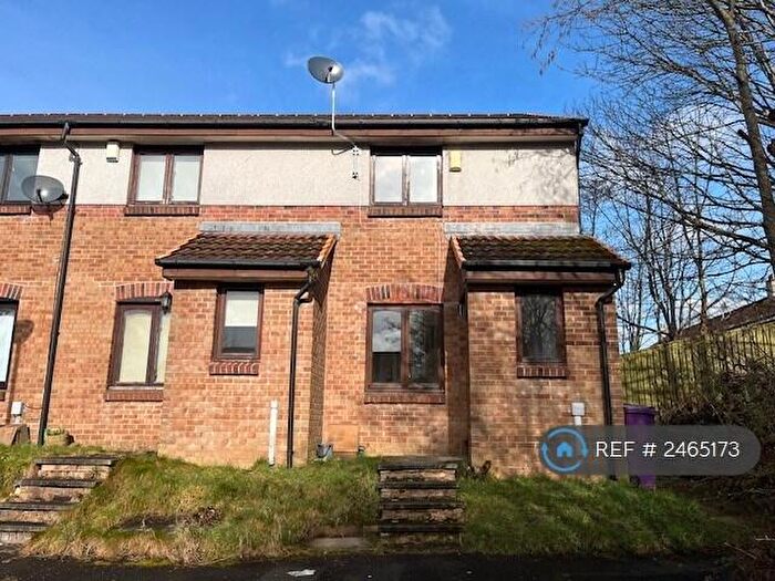 2 Bedroom End Of Terrace House To Rent In Mclaren Crescent, Glasgow, G20