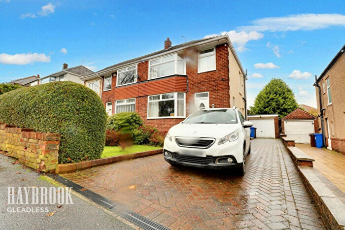 3 Bedroom Semi Detached House For Sale In Kirkby View, Sheffield, S12