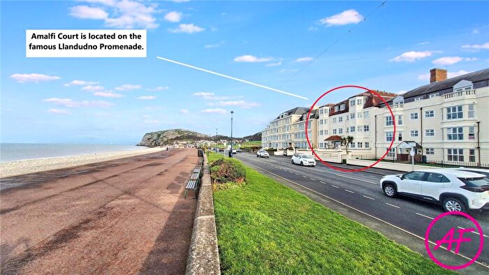 2 Bedroom Apartment For Sale In Craig Y Don Parade, Llandudno, Conwy, LL30