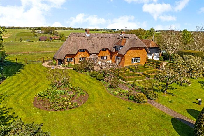 3 Bedroom Detached House For Sale In North Heath, Chieveley, Newbury, Berkshire, RG20