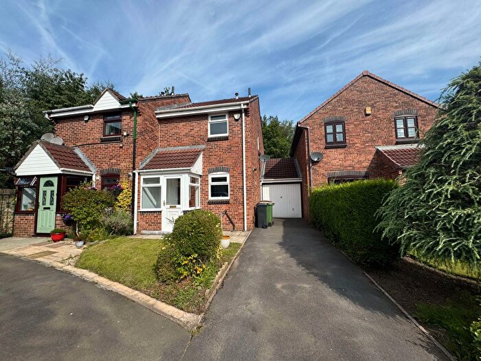 2 Bedroom Semi-Detached House To Rent In Greensmith Way, Westhoughton, Bolton, Lancashire, BL5