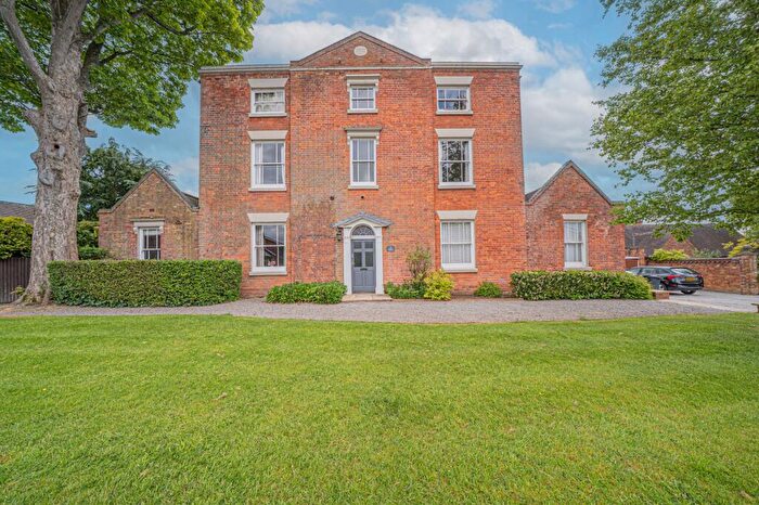 1 Bedroom Duplex For Sale In Stonebow Avenue, Solihull, B91