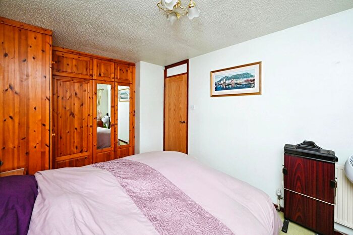 2 Bedroom Bungalow For Sale In Bamburgh Close, Kirkby-In-Ashfield, Nottingham, Nottinghamshire, NG17