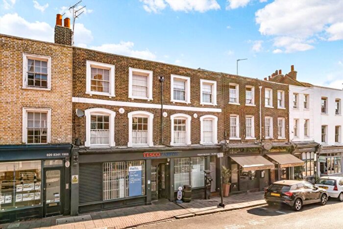 1 Bedroom Flat For Sale In Highgate High Street, Highgate, N6