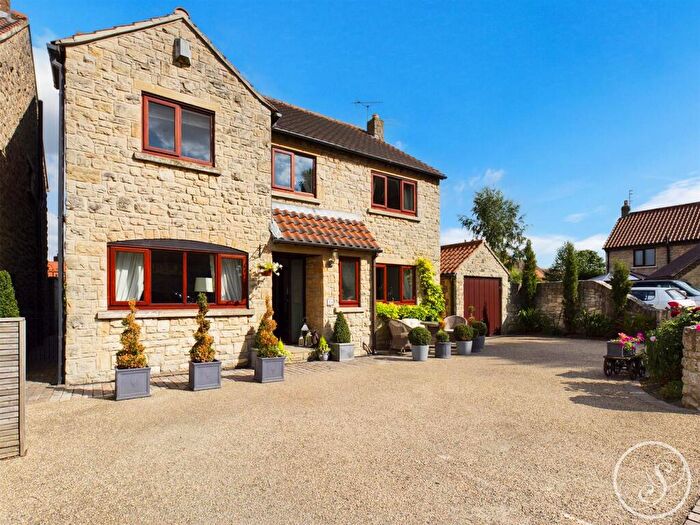 5 Bedroom Detached House For Sale In Rockingham Court, Towton, Tadcaster, LS24