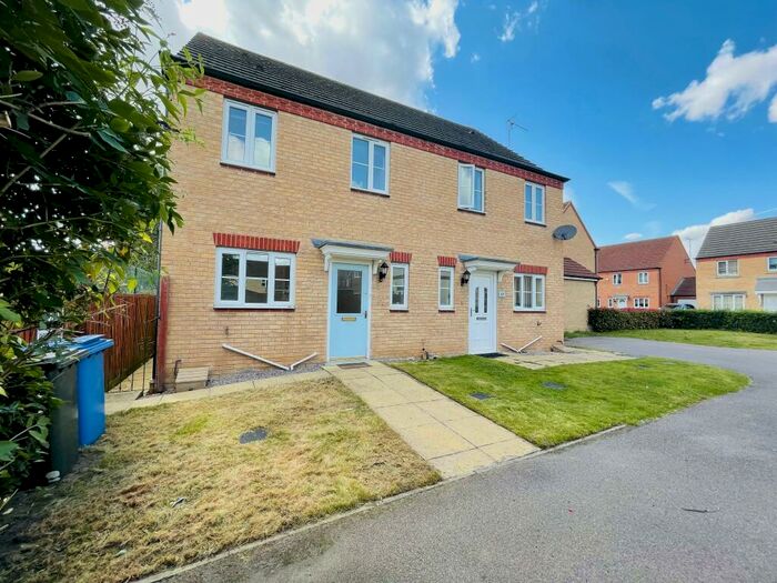 3 Bedroom House To Rent In St. Bedes Drive, Boston, PE21