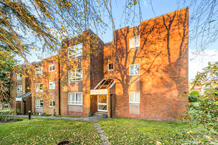 2 Bedroom Apartment To Rent In Guildford, Albury Road, GU1