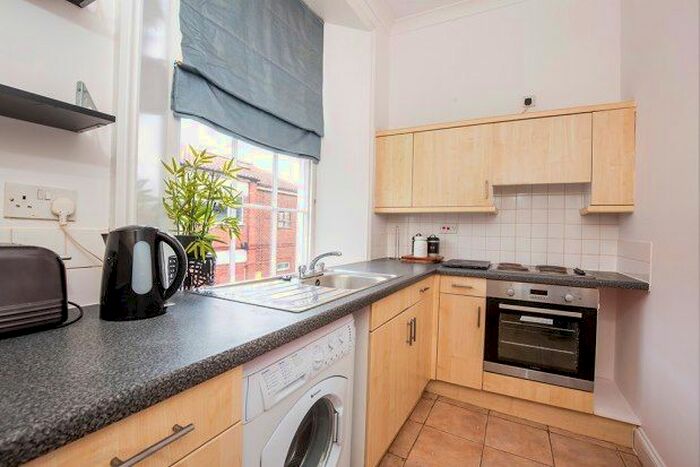 1 Bedroom Flat To Rent In Trinity Court, York, YO1