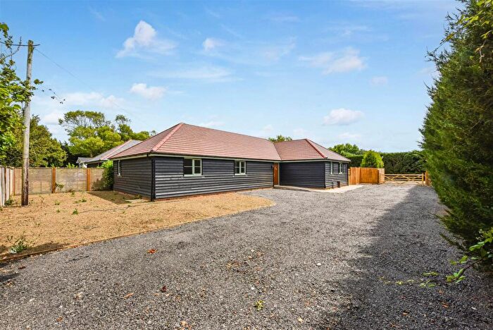3 Bedroom Bungalow For Sale In Chalk Lane, Sidlesham, PO20