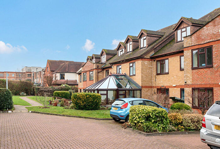 1 Bedroom Apartment For Sale In Stafford Road, Wallington, SM6