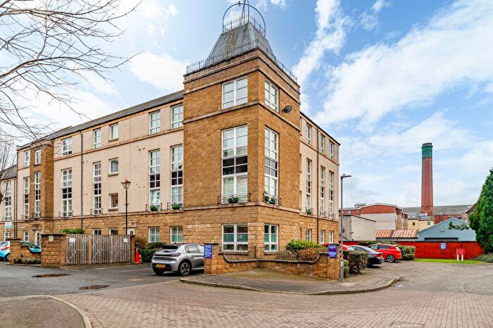 2 Bedroom Flat For Sale In / Blandfield, Broughton, Edinburgh, EH7