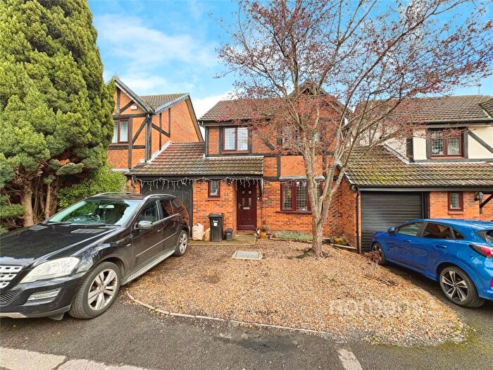 3 Bedroom Detached House For Sale In Measham Way, Lower Earley, Reading, RG6