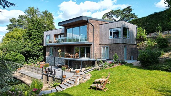 4 Bedroom Detached House For Sale In Oakfield, Hawkhurst, Cranbrook, TN18