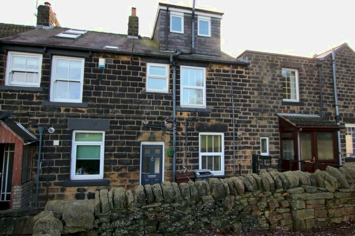 3 Bedroom Terraced House For Sale In Huthwaite Lane, Thurgoland, S35