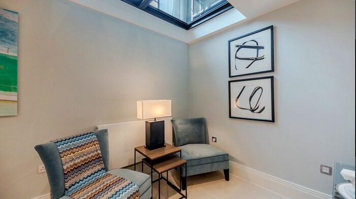 2 Bedroom Flat To Rent In Palace Wharf, London, W6