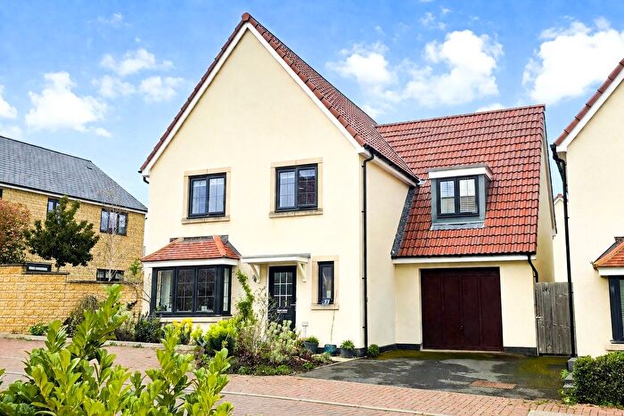 4 Bedroom Detached House For Sale In Kingsfield Leaze, Bradford On Avon, BA15