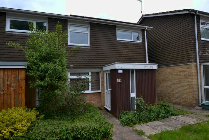 3 Bedroom Semi-Detached House To Rent In Stanton Drive, Fleet, GU51