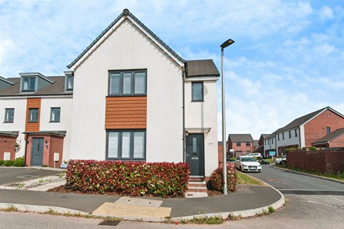 3 Bedroom Detached House For Sale In Hutchings Drive, Tithebarn, Exeter, EX1